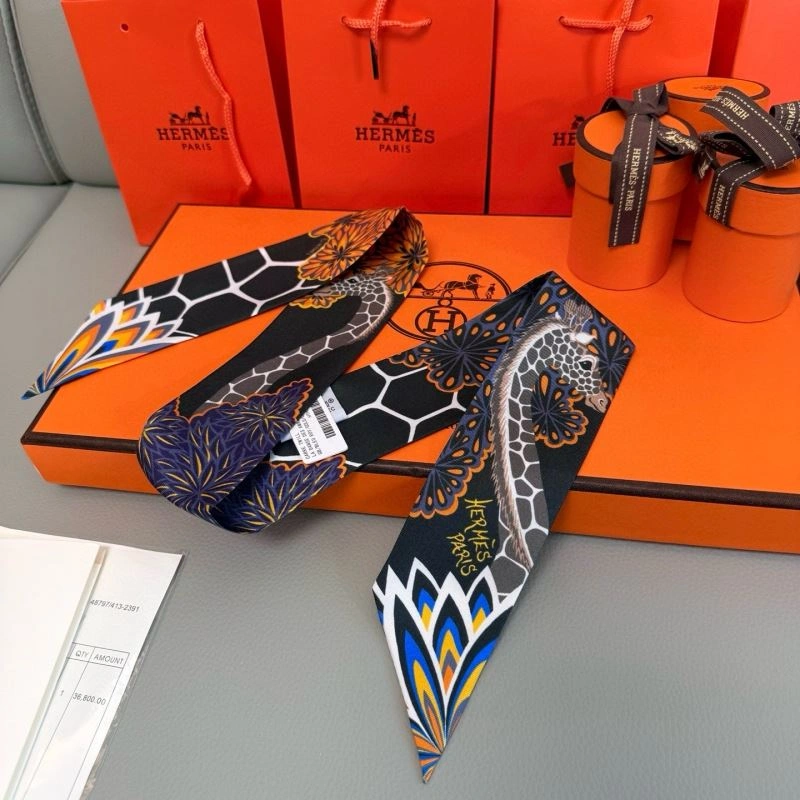 Unique Hermes Silk 272077