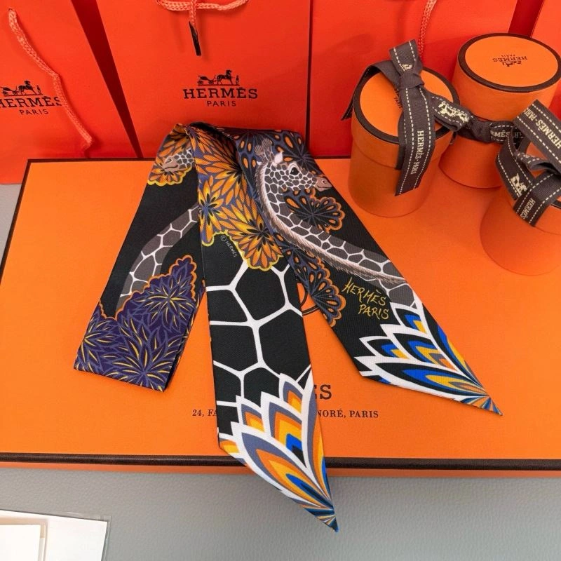 Unique Hermes Silk 272077
