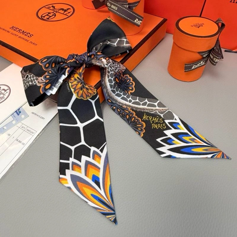 Unique Hermes Silk 272077