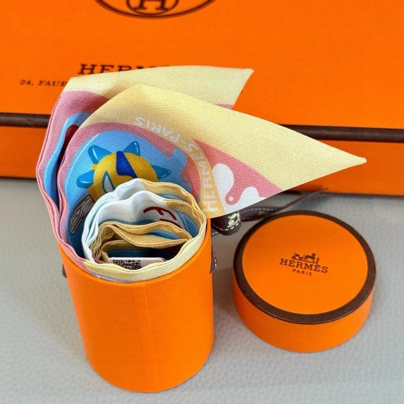 Hermes Silk Trendy 272074