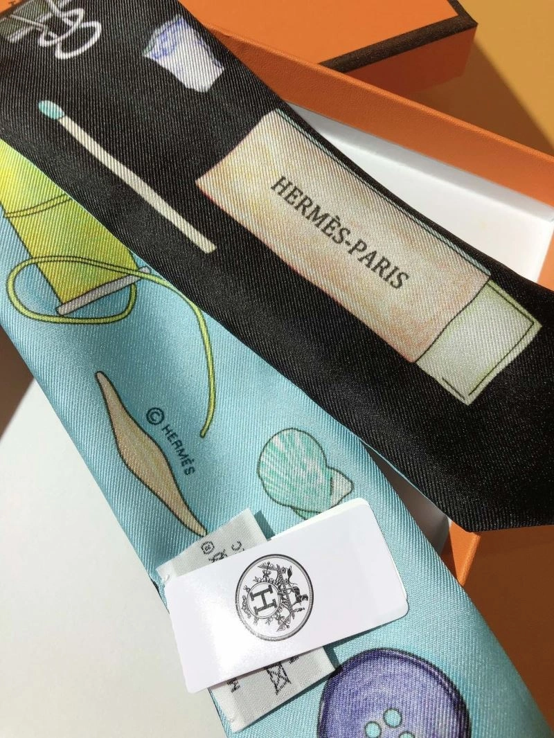 Classic Hermes Silk 272505