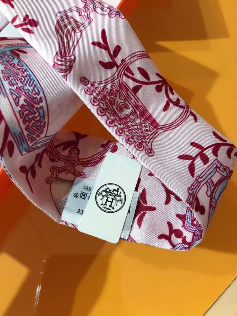 Hermes Silk Comfortable 272523