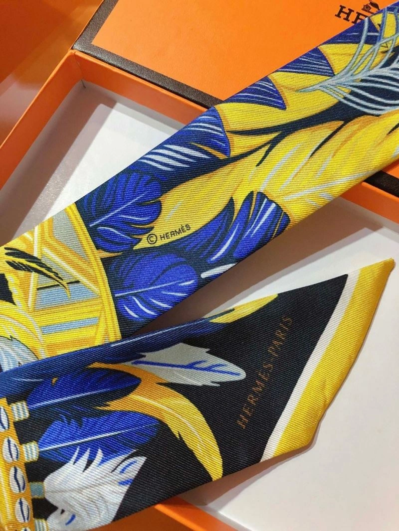 Trendsetting Hermes Silk 272500