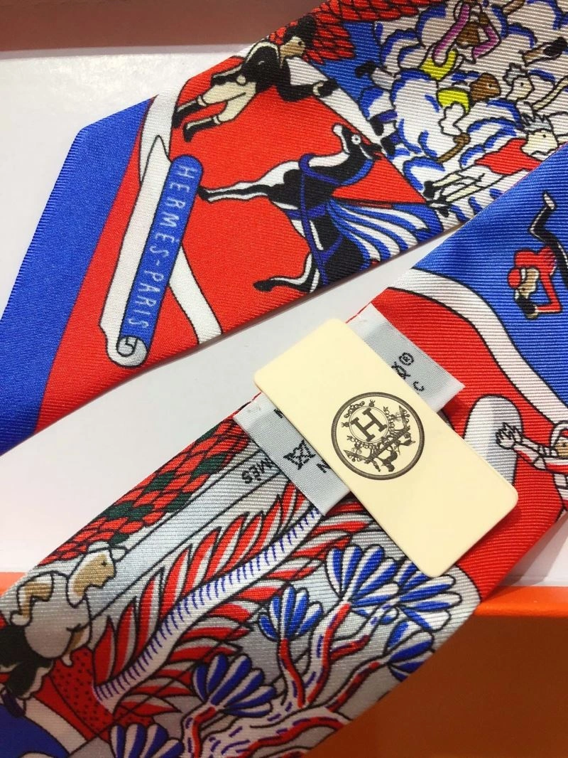 Resilient Hermes Silk 272471