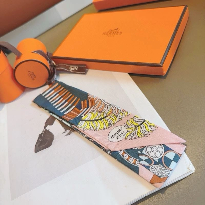 Durable Hermes Silk 272920