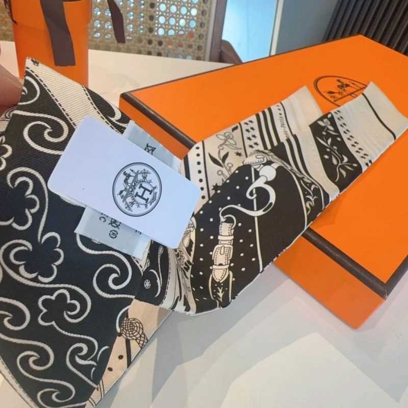 Trendy Hermes Silk 272899