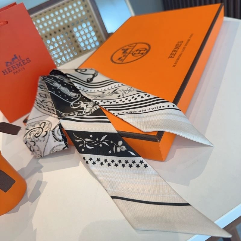 Trendy Hermes Silk 272899