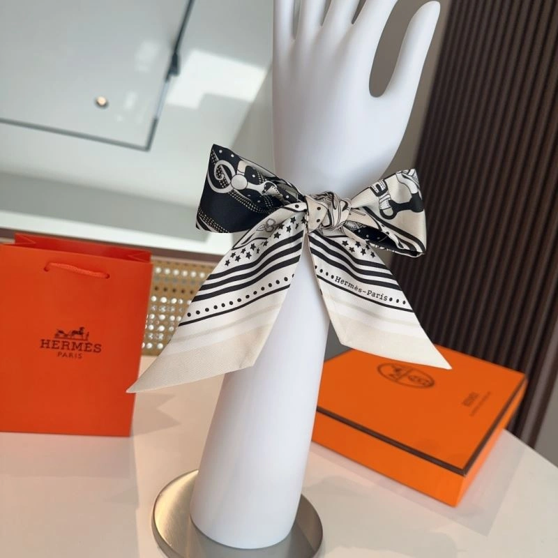Trendy Hermes Silk 272899