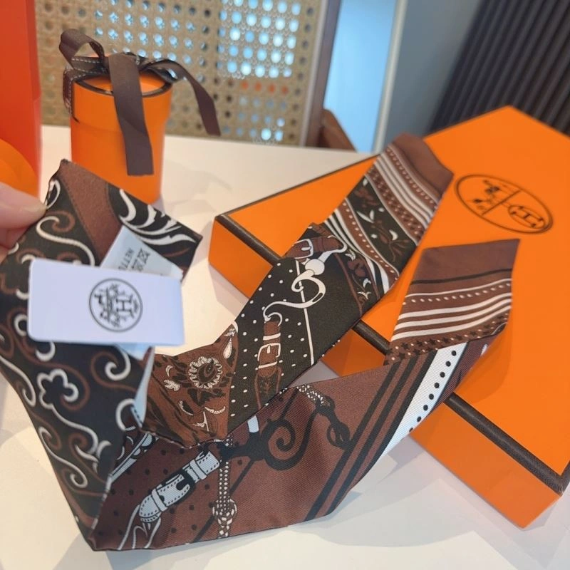 WellDesigned Hermes Silk 272910