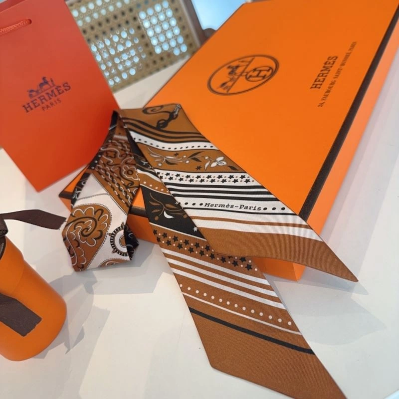Hermes Silk TimelessDesign 272895