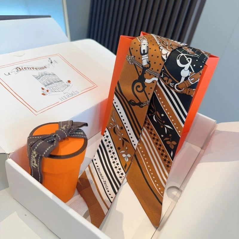 Hermes Silk TimelessDesign 272895