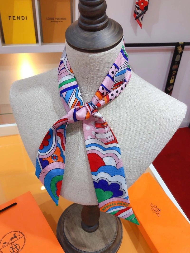 Lightweight Hermes Silk 272890