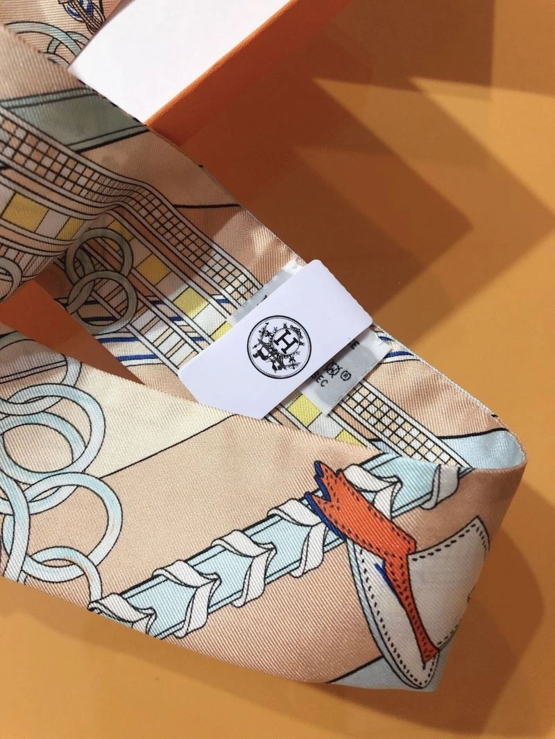 Classic Hermes Silk 272884