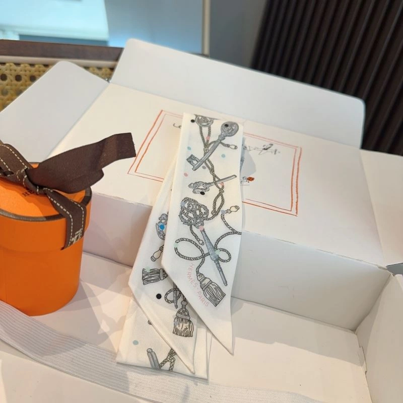 Hermes Silk Upgraded 272875