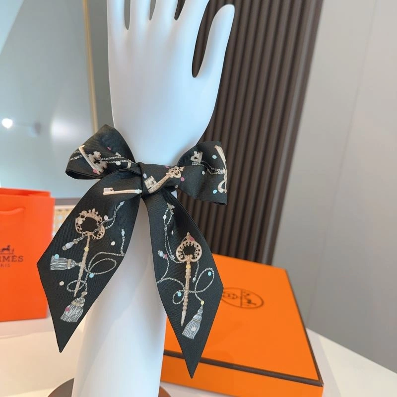 Hermes Silk SunProtective 272880