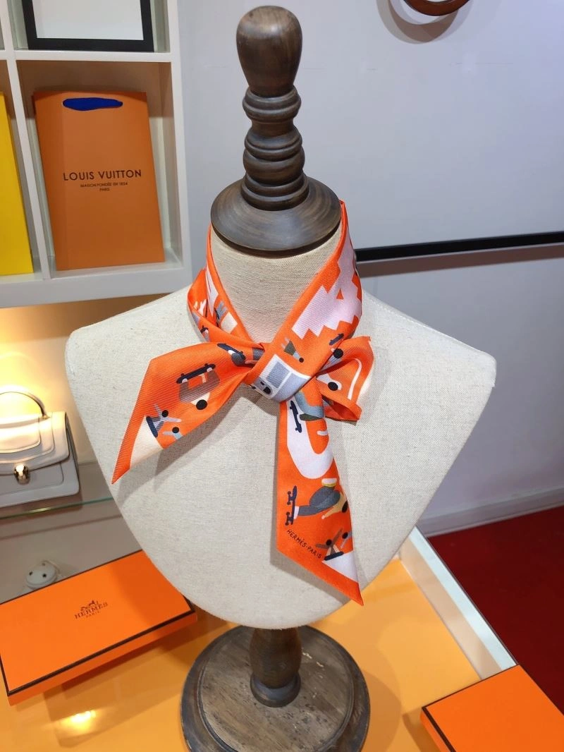 Durable Hermes Silk 272888