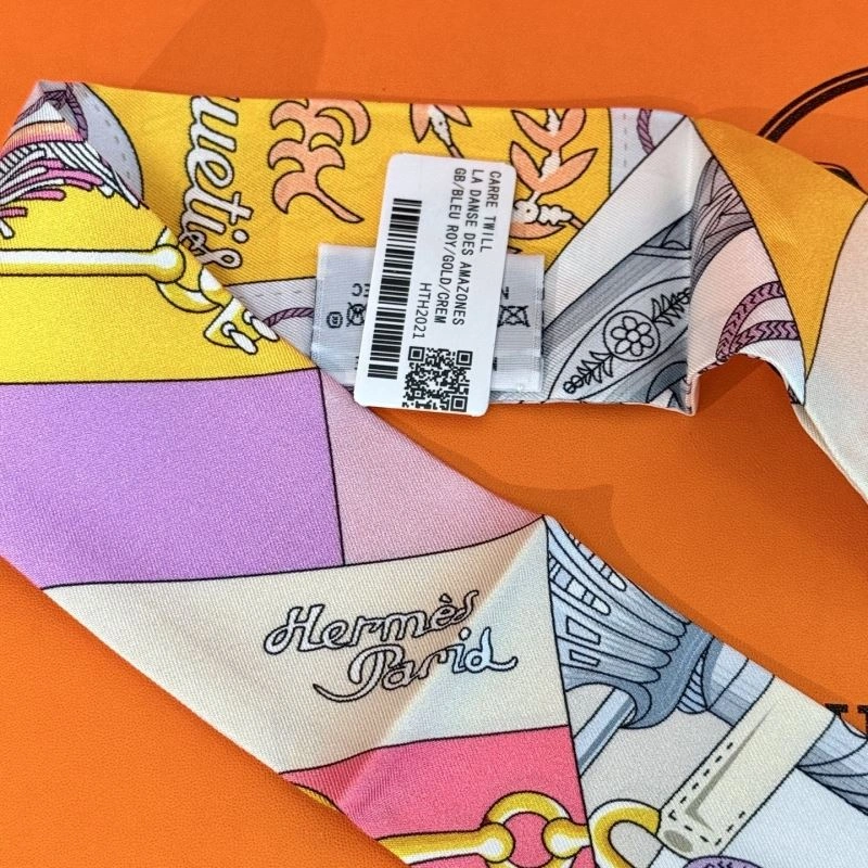 Durable Hermes Silk 272855