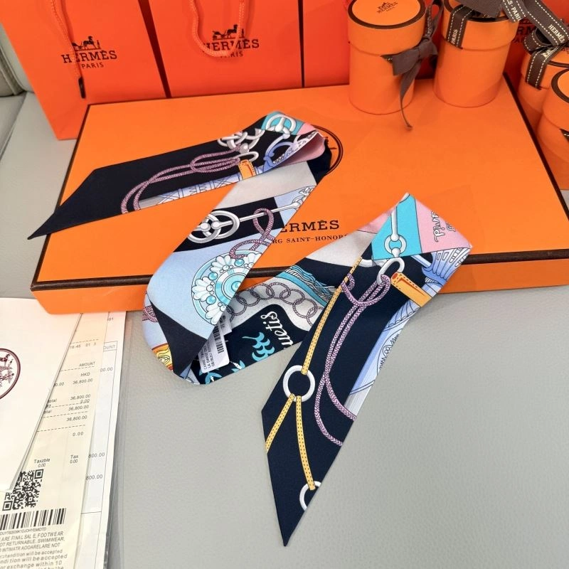 Durable Hermes Silk 272874