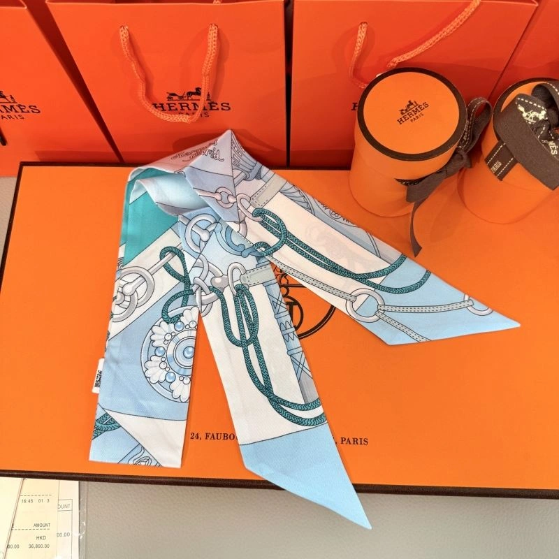 Durable Hermes Silk 272862