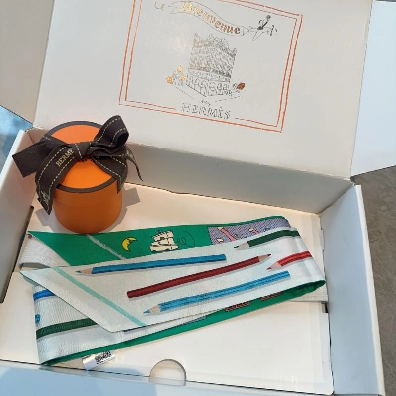 Hermes Silk Lightweight 272852