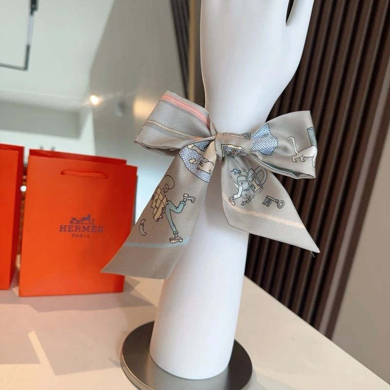 Hermes Silk Lightweight 272850