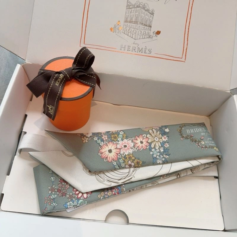 SportInspired Hermes Silk 272831