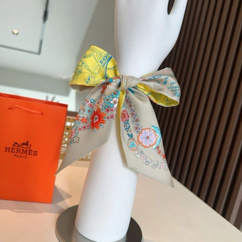 Hermes Silk Versatile 272835