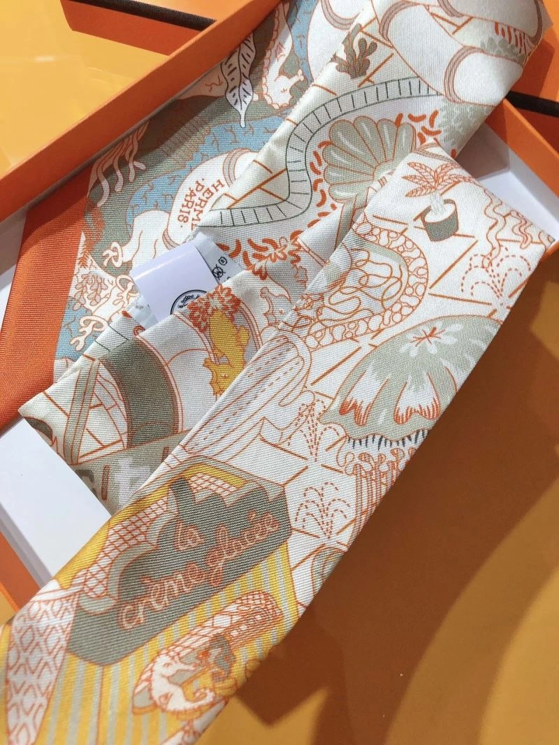 Durable Hermes Silk 272849
