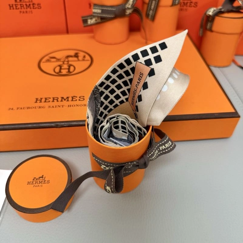 Original Hermes Silk 272814