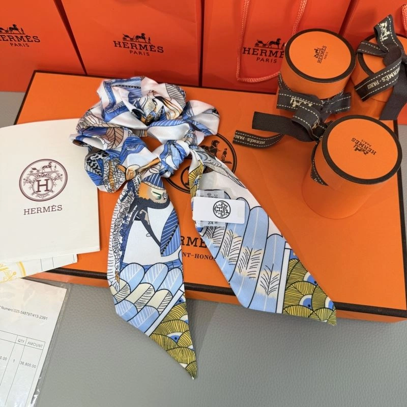 Modern Hermes Silk 272809