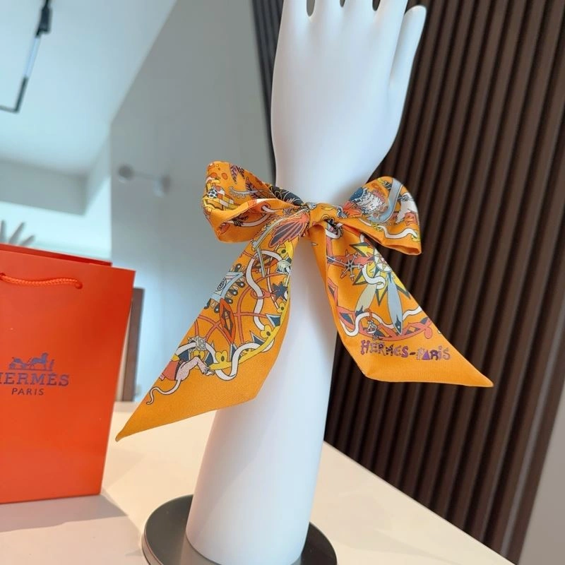 Elegant Hermes Silk 272798