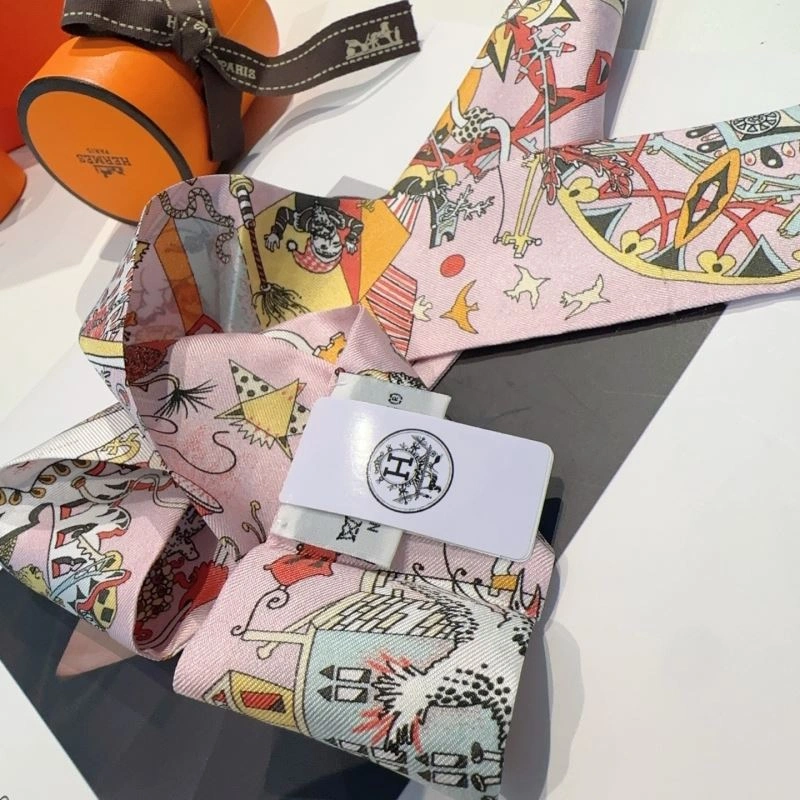 Lightweight Hermes Silk 272800
