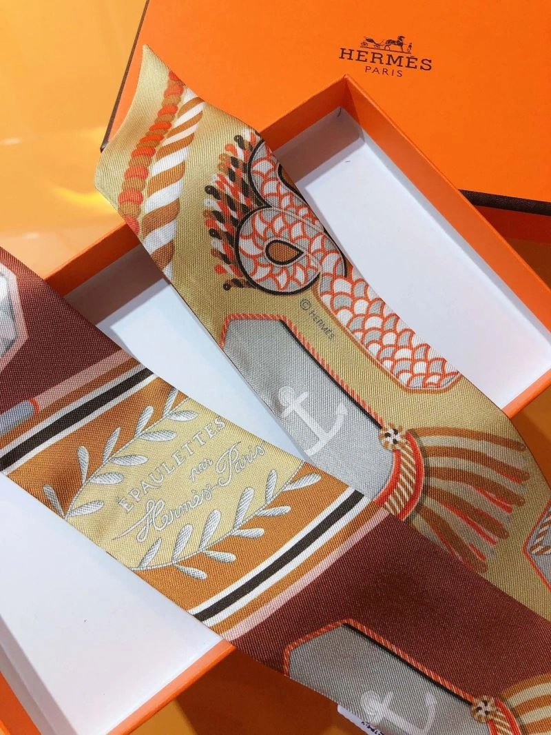 Vibrant Hermes Silk 272778