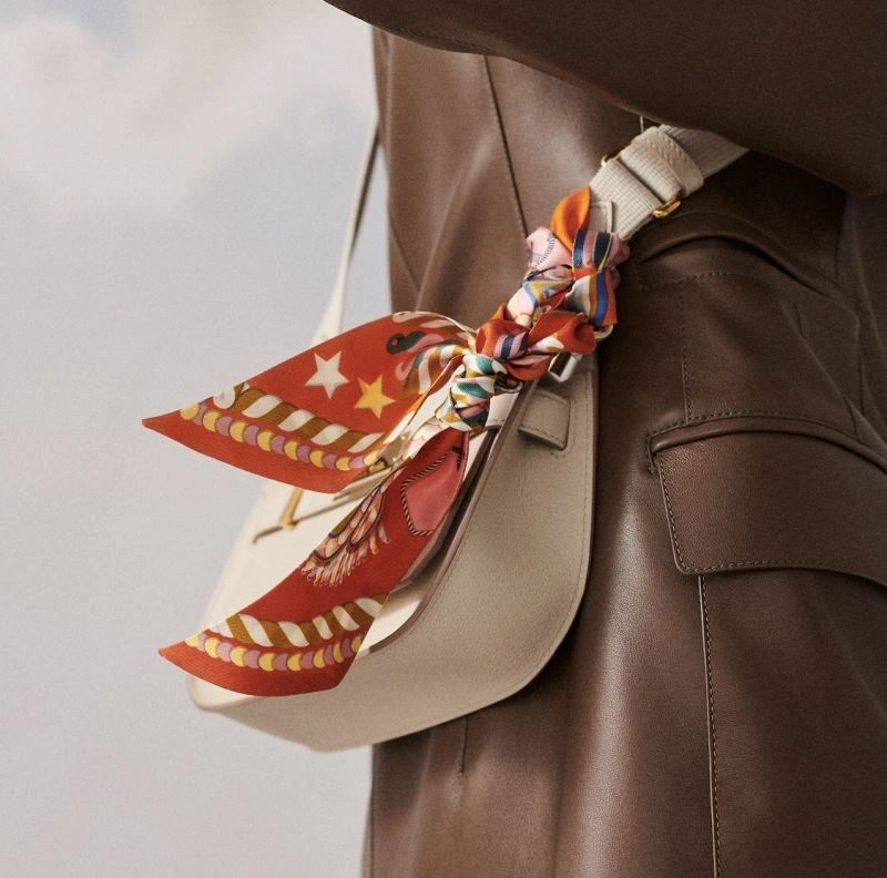 Hermes Silk AllSeason 272784
