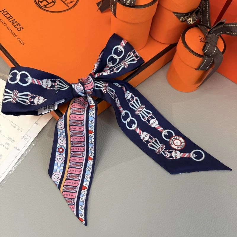 Durable Hermes Silk 272774