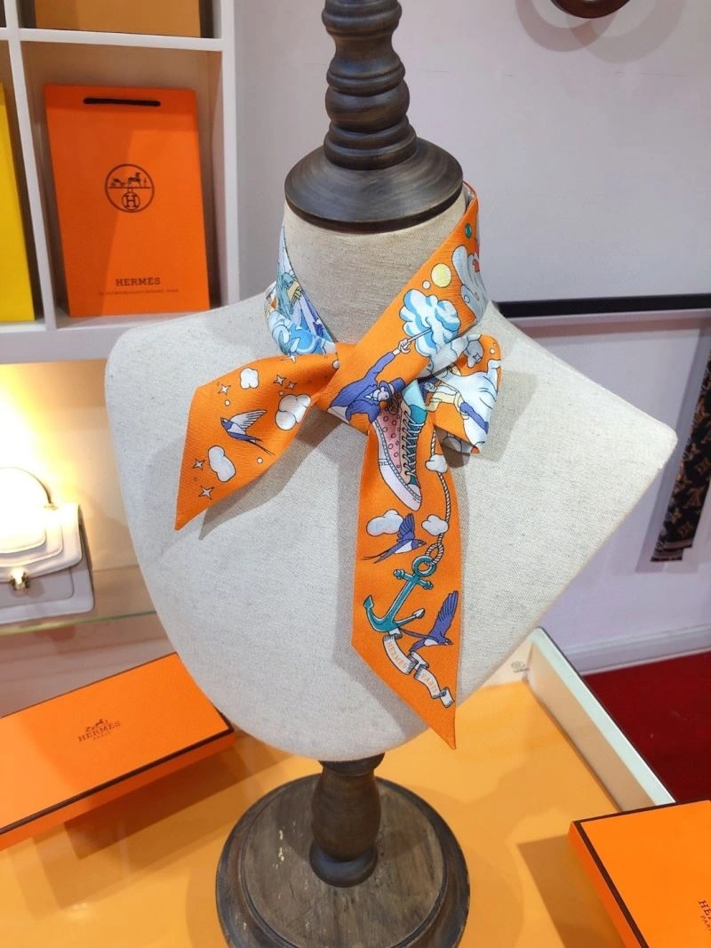 Flexible Hermes Silk 272764