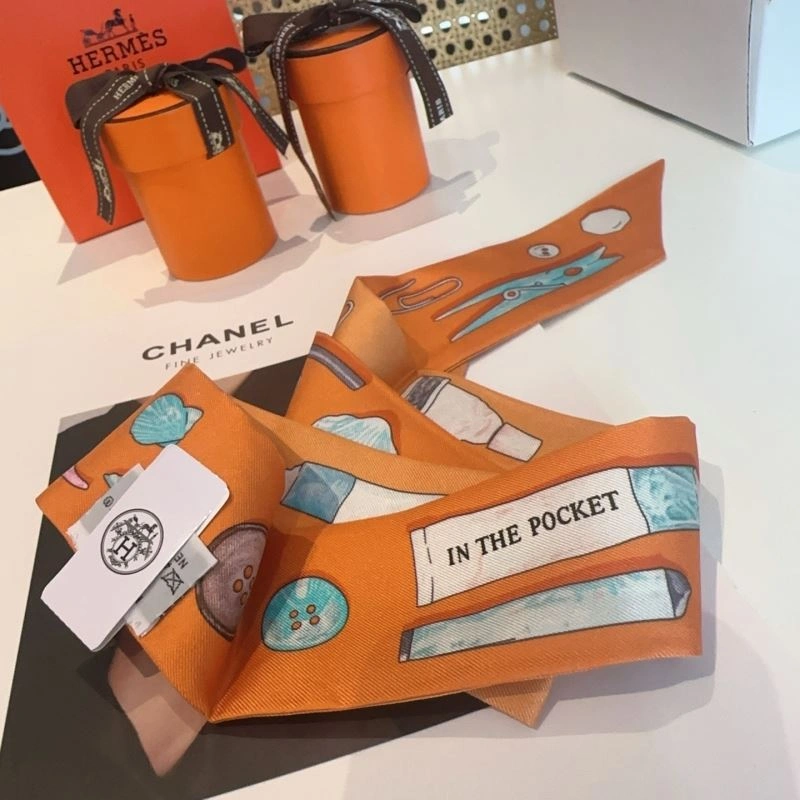 Hermes Silk Unisex 272731