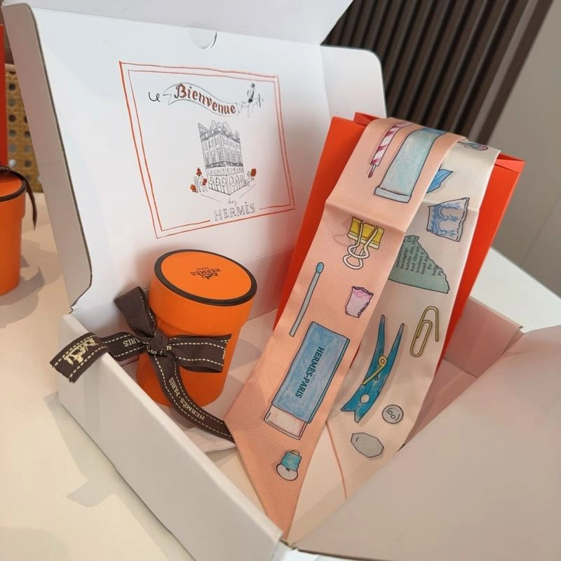 Durable Hermes Silk 272730