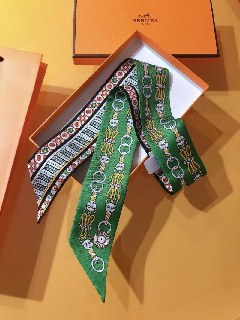 Hermes Silk Versatile 272723