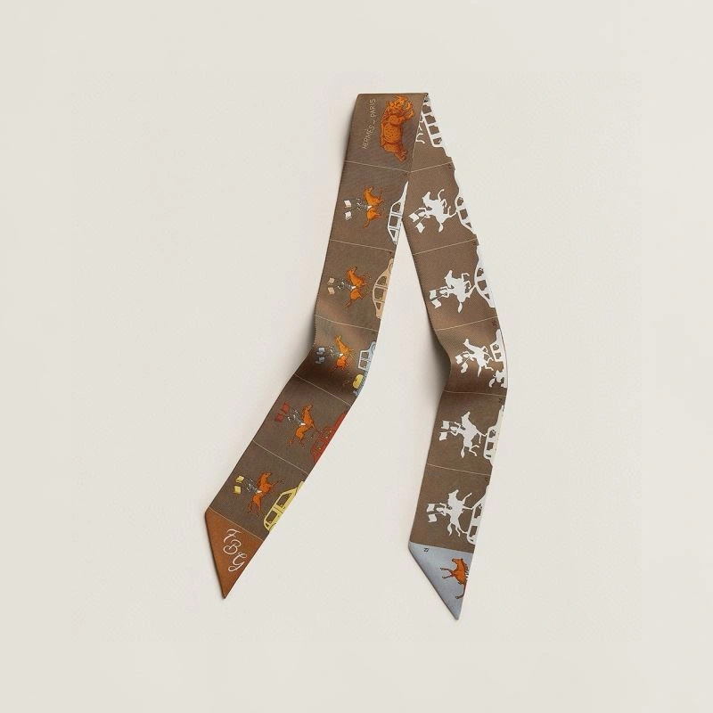 Hermes Silk Upgraded 272707