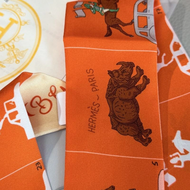 Hermes Silk Modern 272704