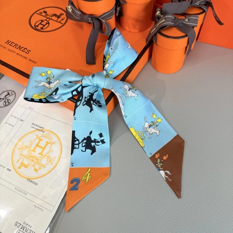Vibrant Hermes Silk 272712