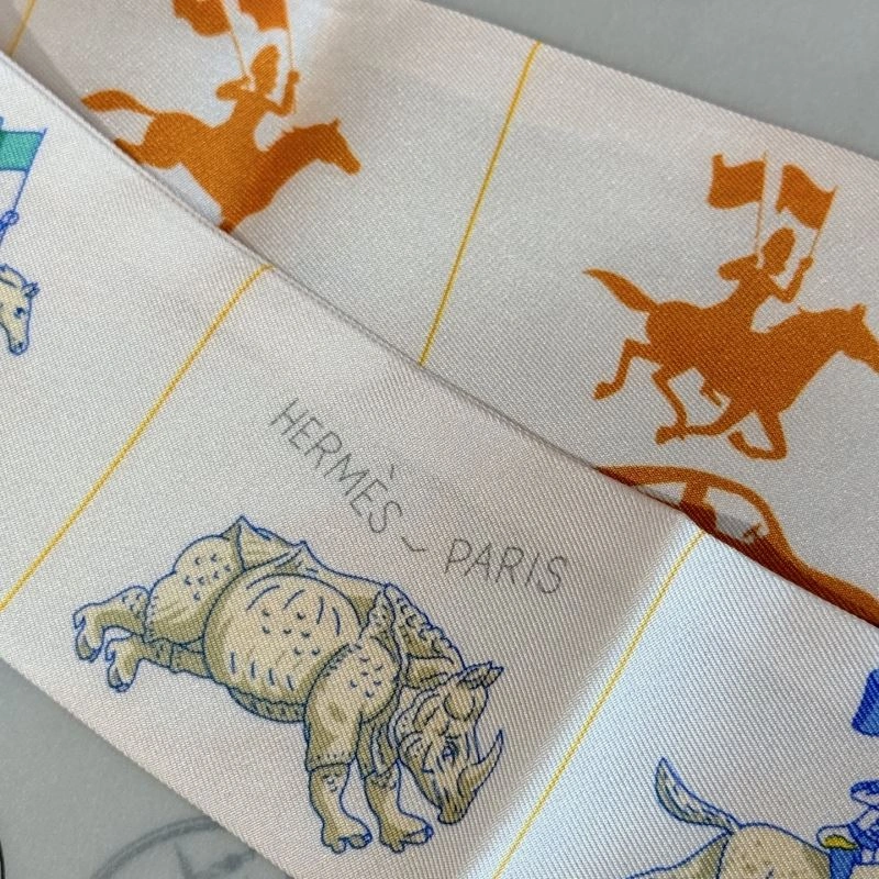 Attractive Hermes Silk 272699