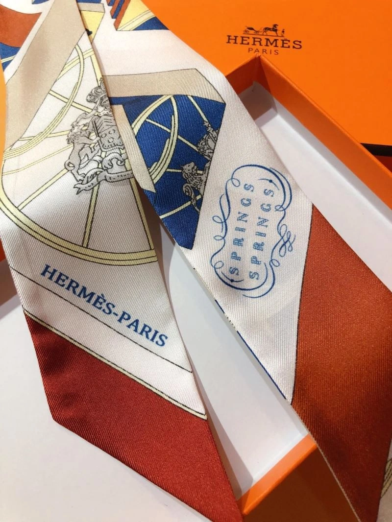 Hermes Silk Modern 272670