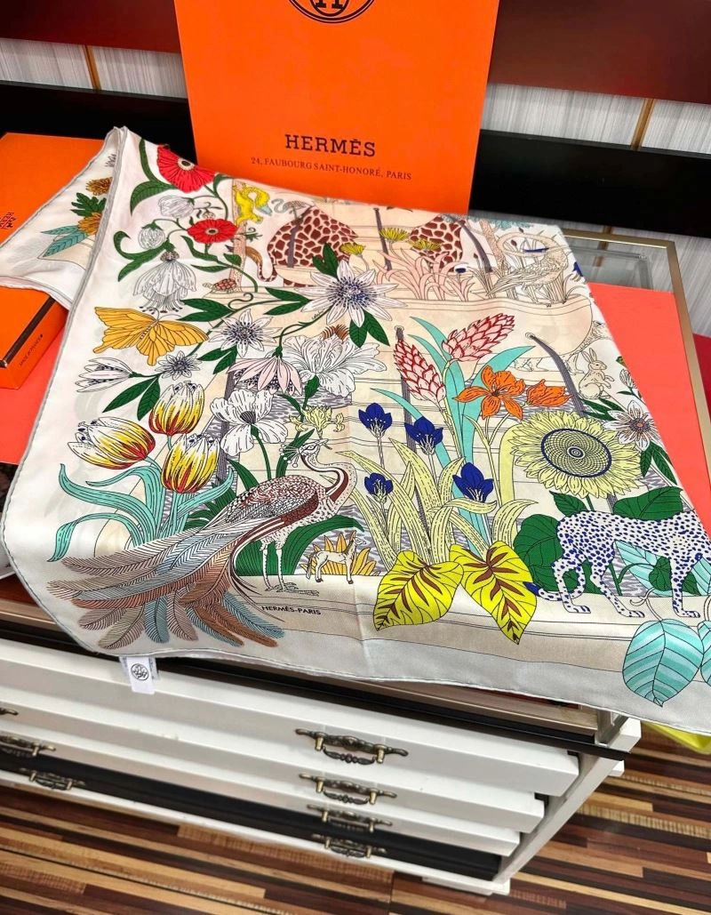 Hermes Silk EyeCatching 272646
