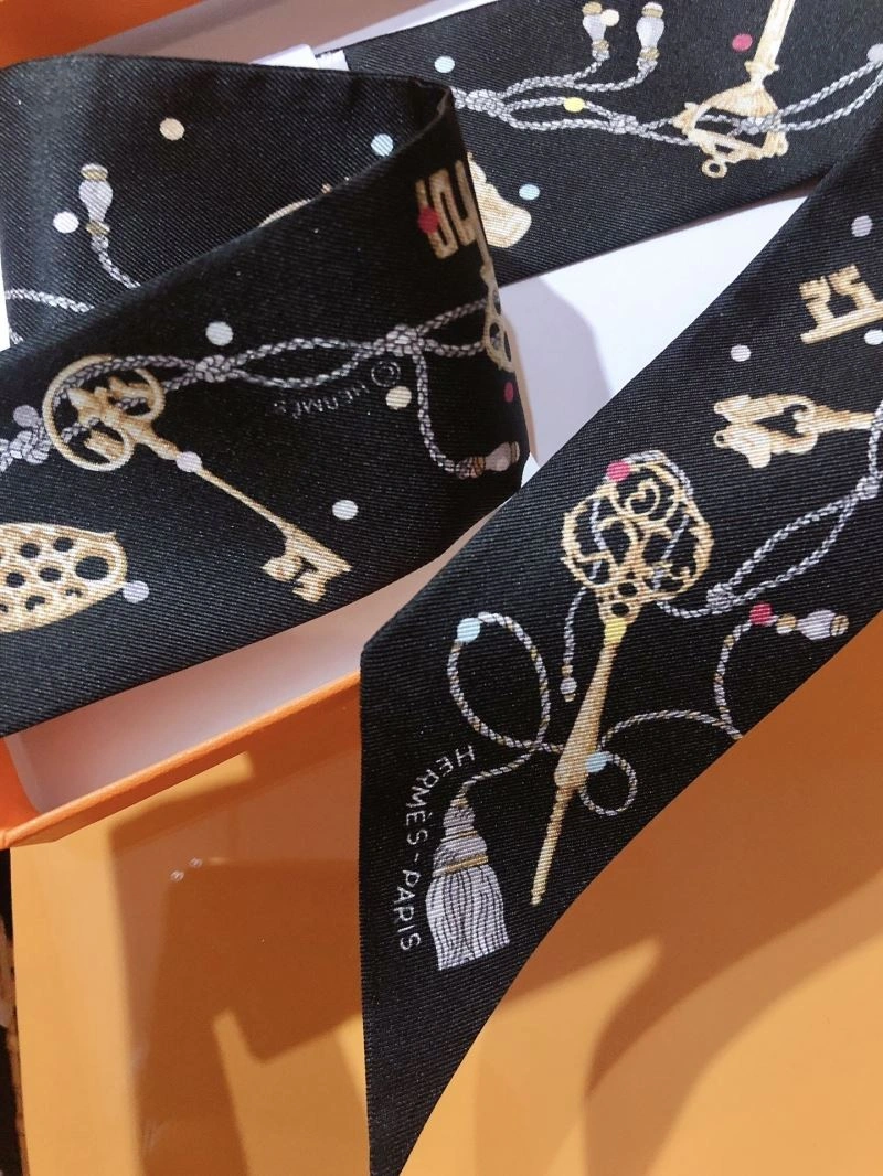 Hermes Silk Seasonal 272633