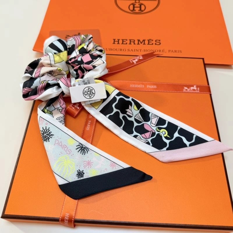 Hermes Silk Compact 272621