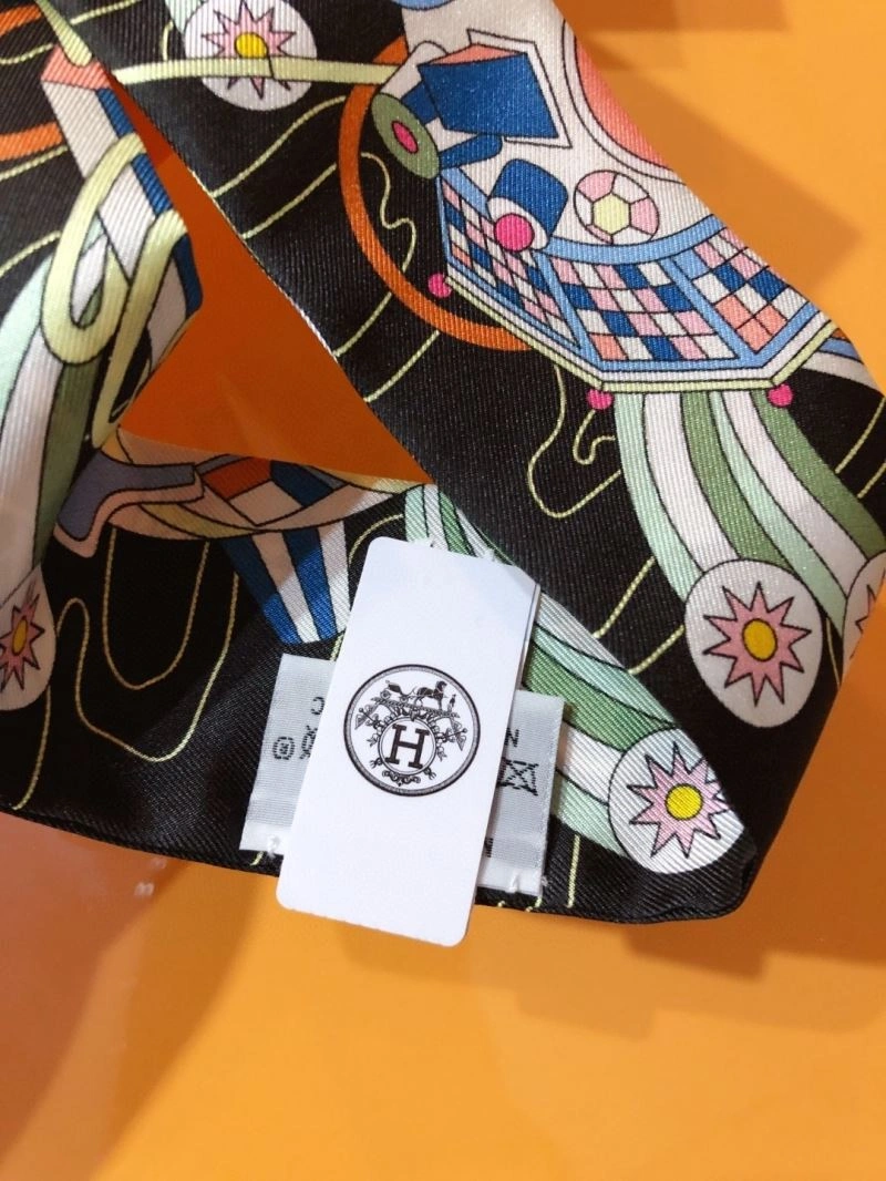 Versatile Hermes Silk 272629