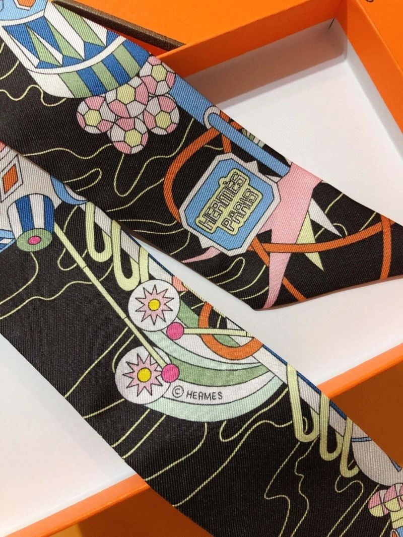 Versatile Hermes Silk 272629
