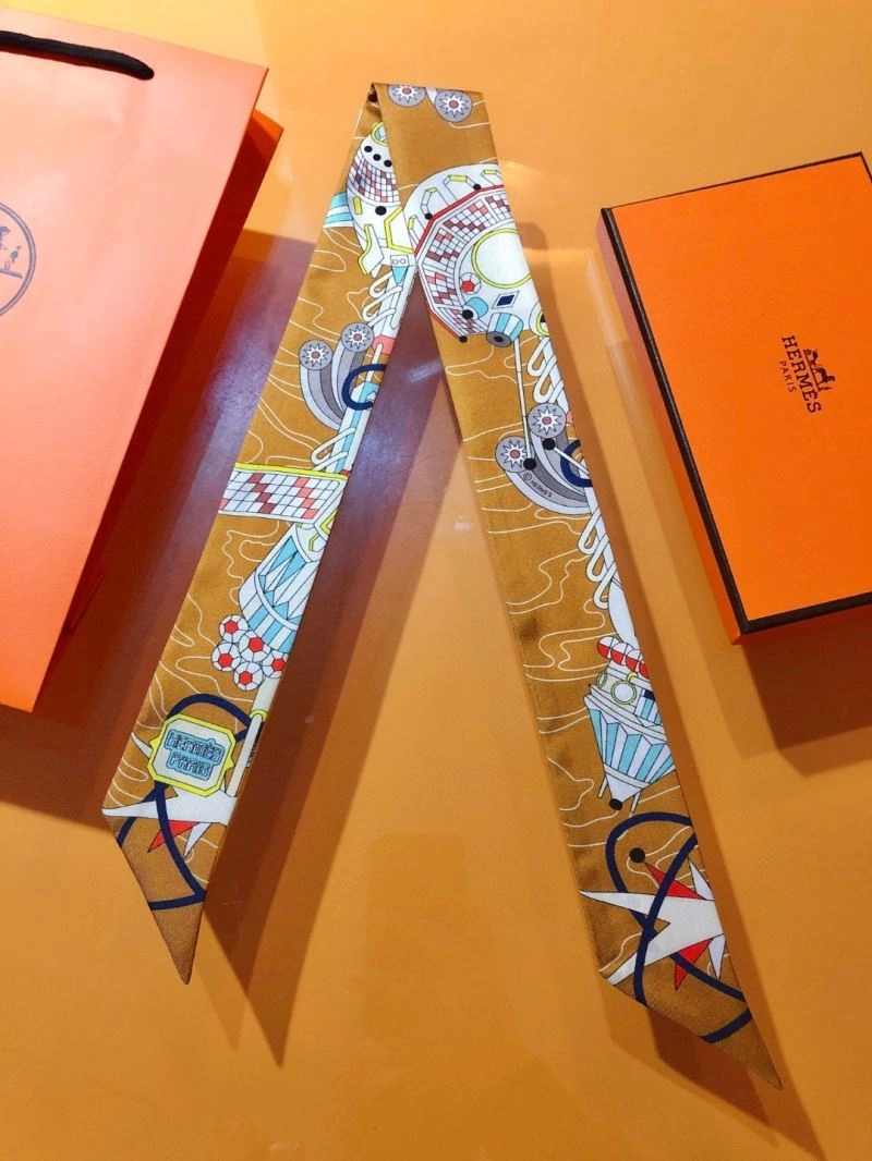 Durable Hermes Silk 272645